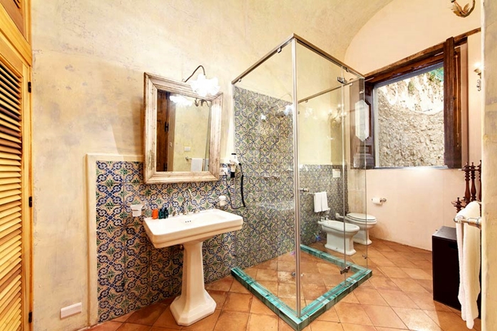bagni di lusso Villa San Giacomo Positano Italy
