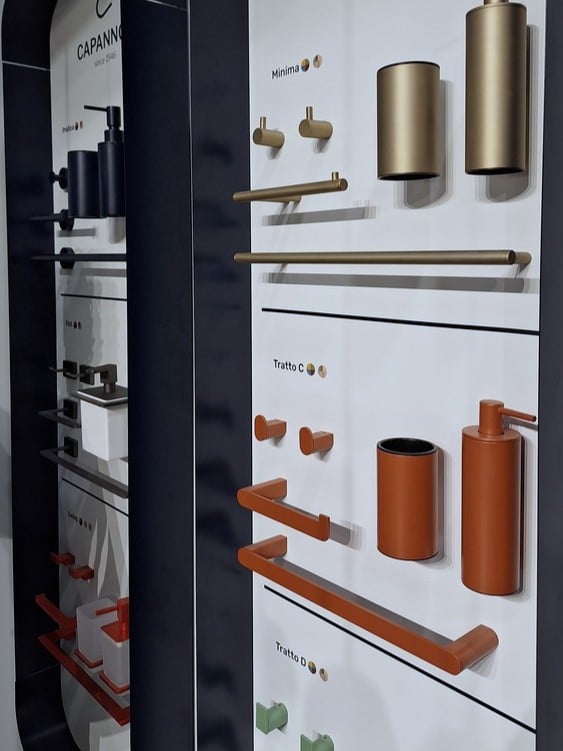 accessori bagno moderni e colorati
