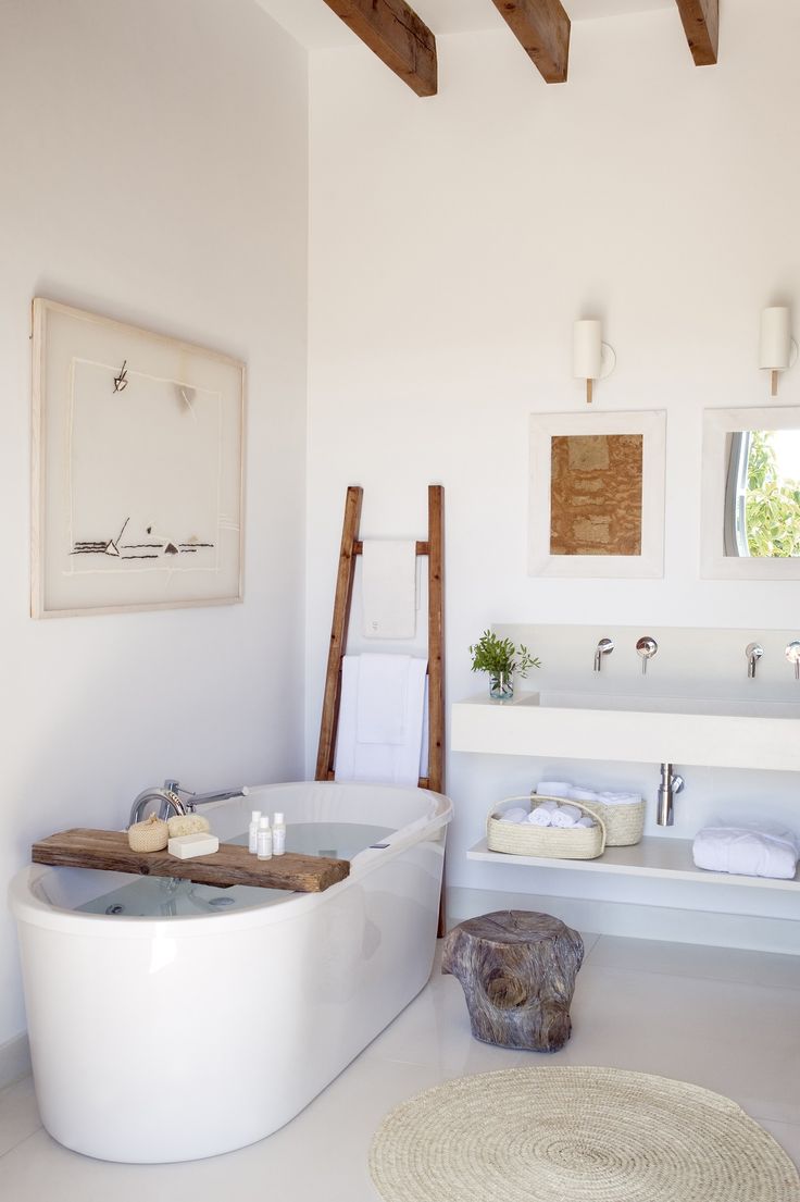 bagno di una villa al mare a Maiorca