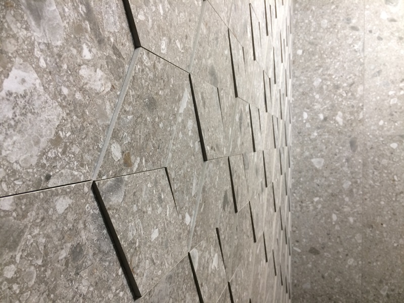 Gres effetto tridimensionale collezione Ceppo di Gré by Marazzi
