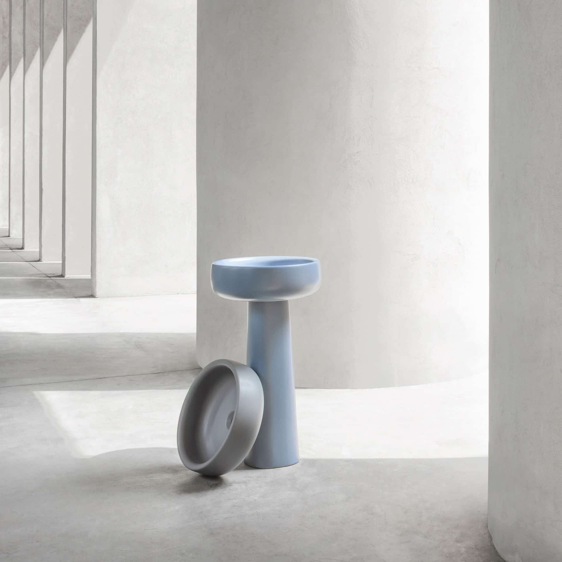 lavabo a colonna azzurro freestanding in ceramica Bonola Flaminia