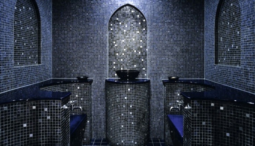 cerimonia orientale del bagno rasul