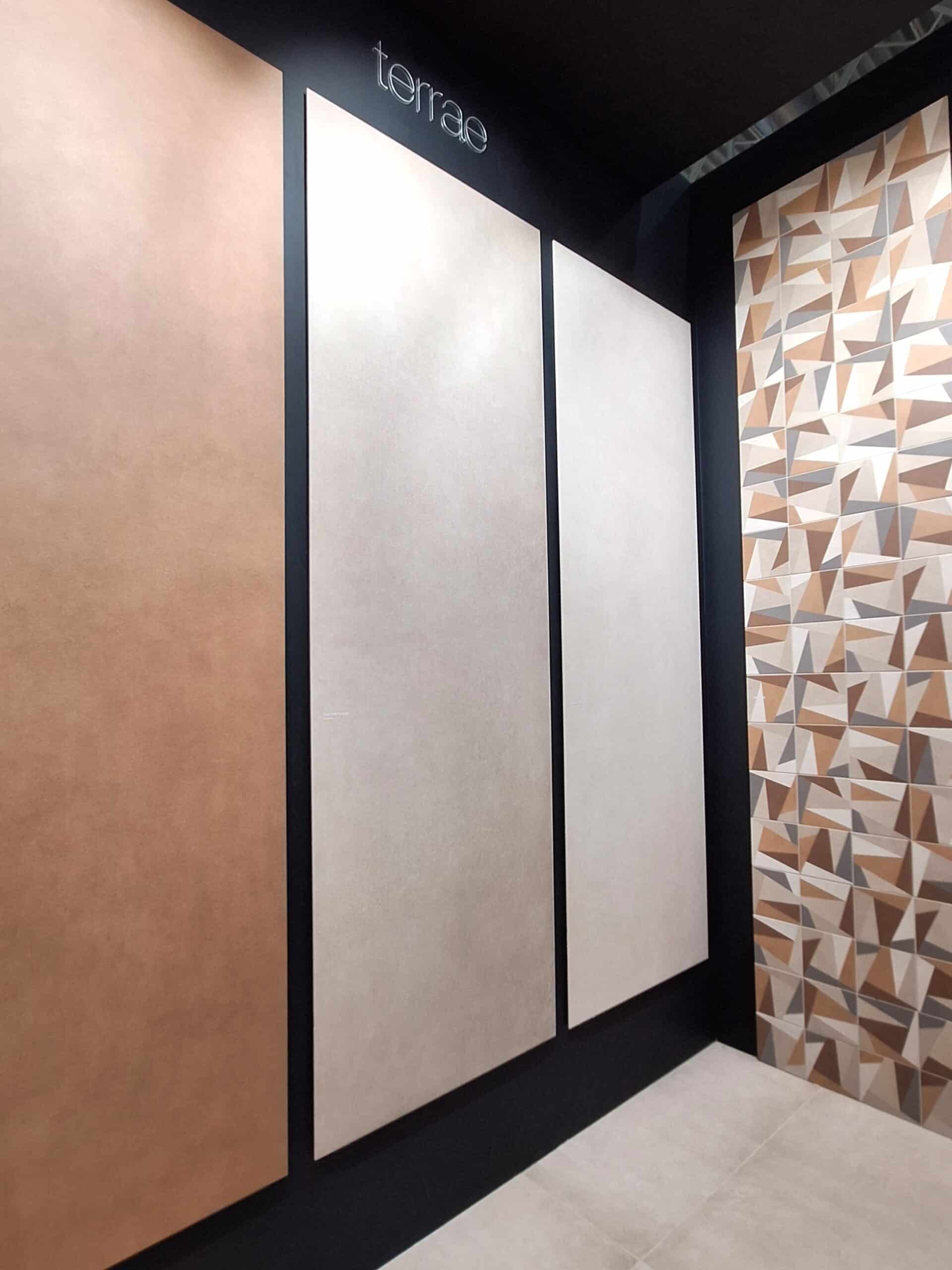 3 lastre in gres nei colori di tendenza terracotta, sabbia, beige