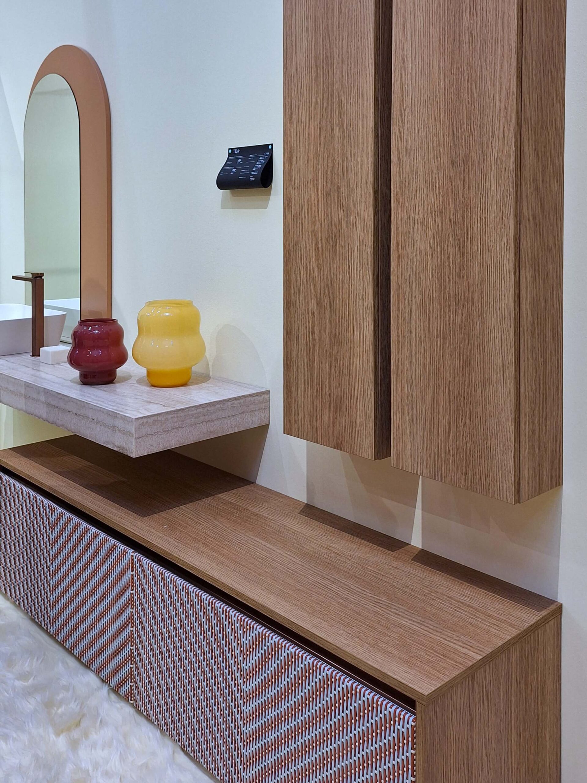 Mobile bagno con frontale cassetto intrecciato